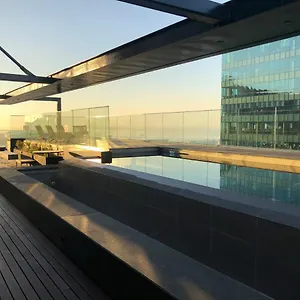Apartment 16 On Bree Luxury With Mountain Views, Cape Town